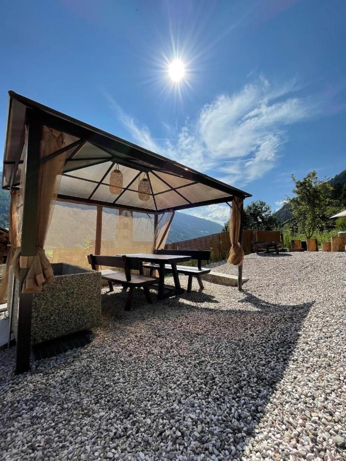 Apartments, Guest House & Historic Chalet Neuhaus San Sigismondo Экстерьер фото