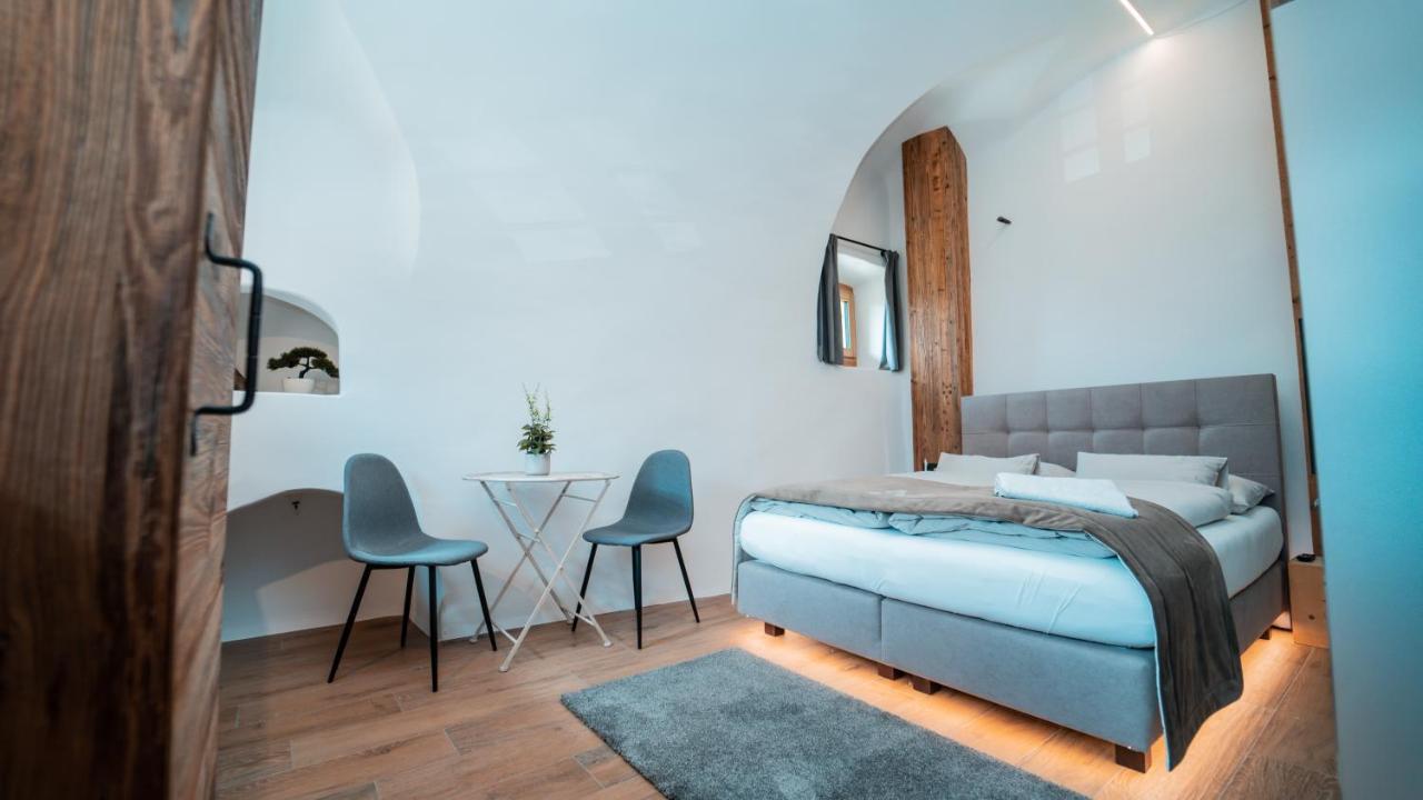 Apartments, Guest House & Historic Chalet Neuhaus San Sigismondo Экстерьер фото