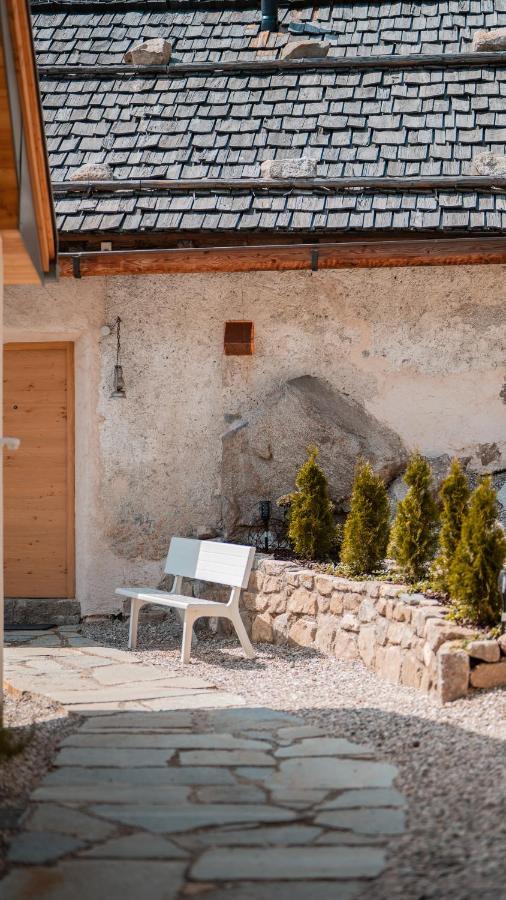 Apartments, Guest House & Historic Chalet Neuhaus San Sigismondo Экстерьер фото