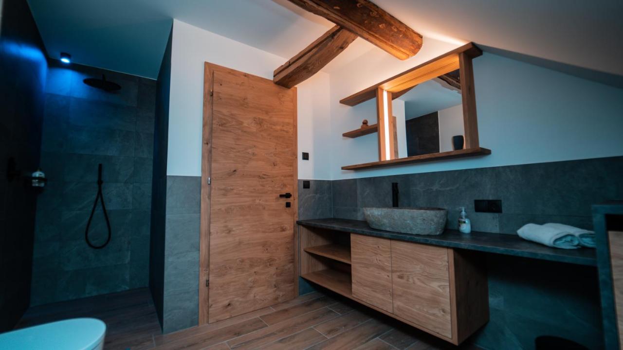 Apartments, Guest House & Historic Chalet Neuhaus San Sigismondo Экстерьер фото