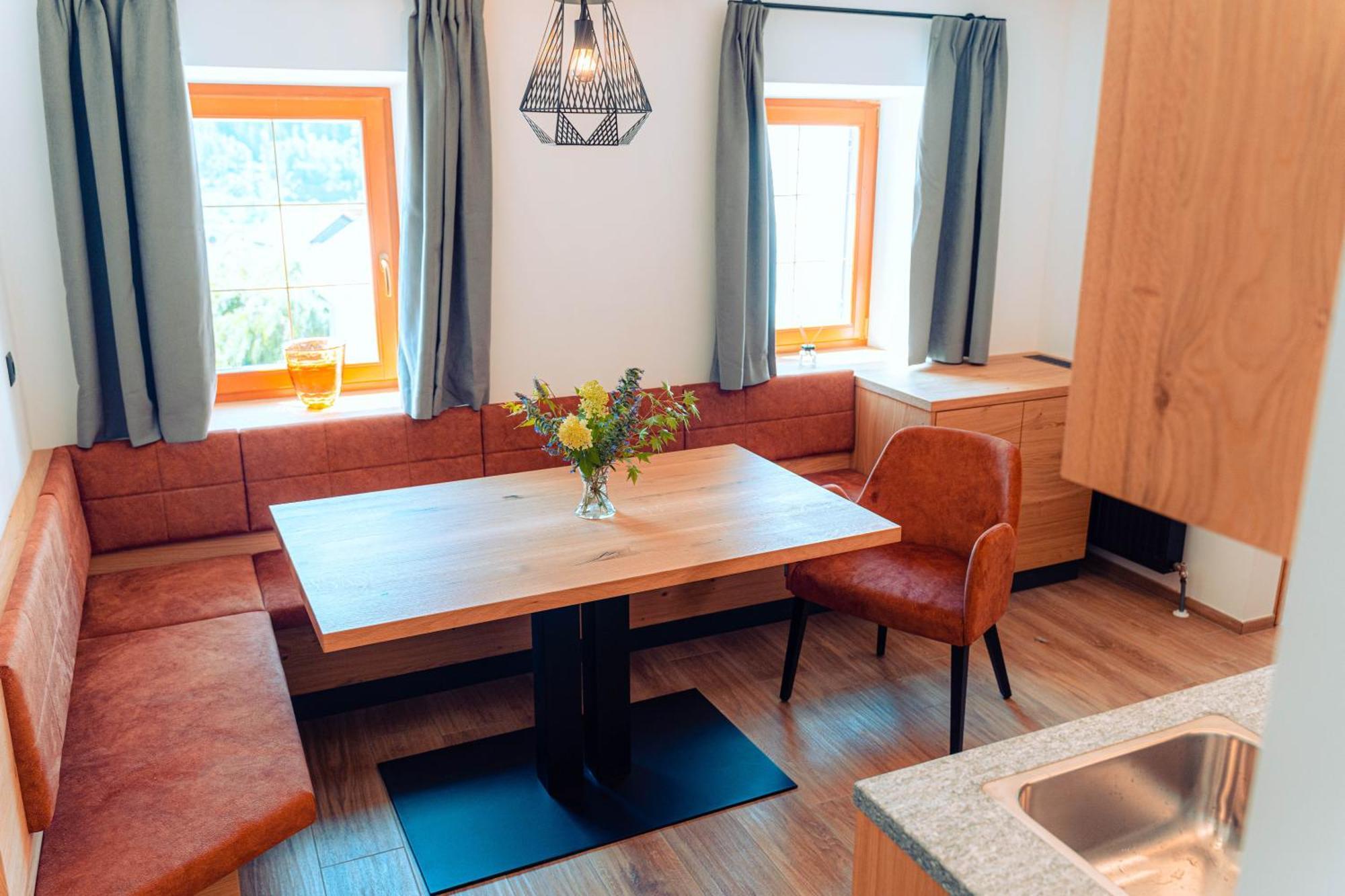 Apartments, Guest House & Historic Chalet Neuhaus San Sigismondo Экстерьер фото