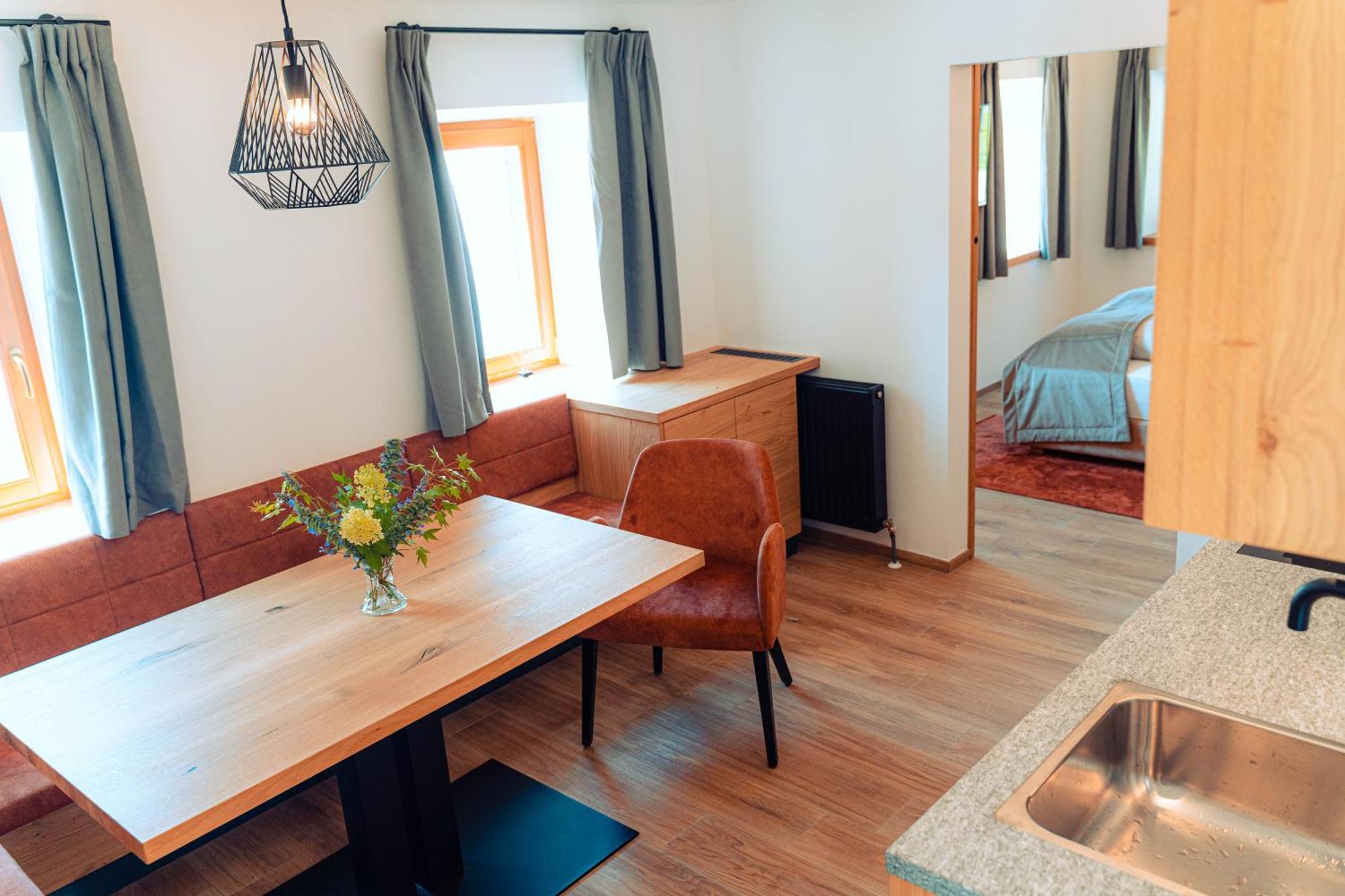 Apartments, Guest House & Historic Chalet Neuhaus San Sigismondo Экстерьер фото